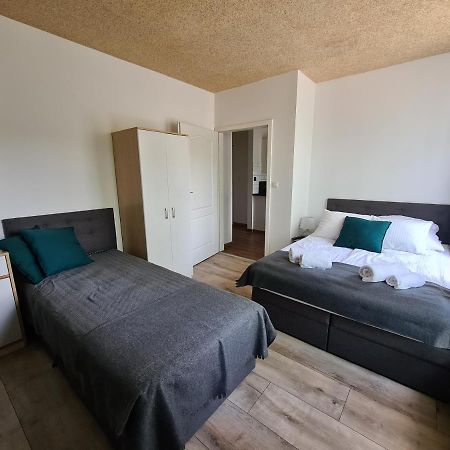 Apartamenty Katarina 우스트르치키 돌네 외부 사진