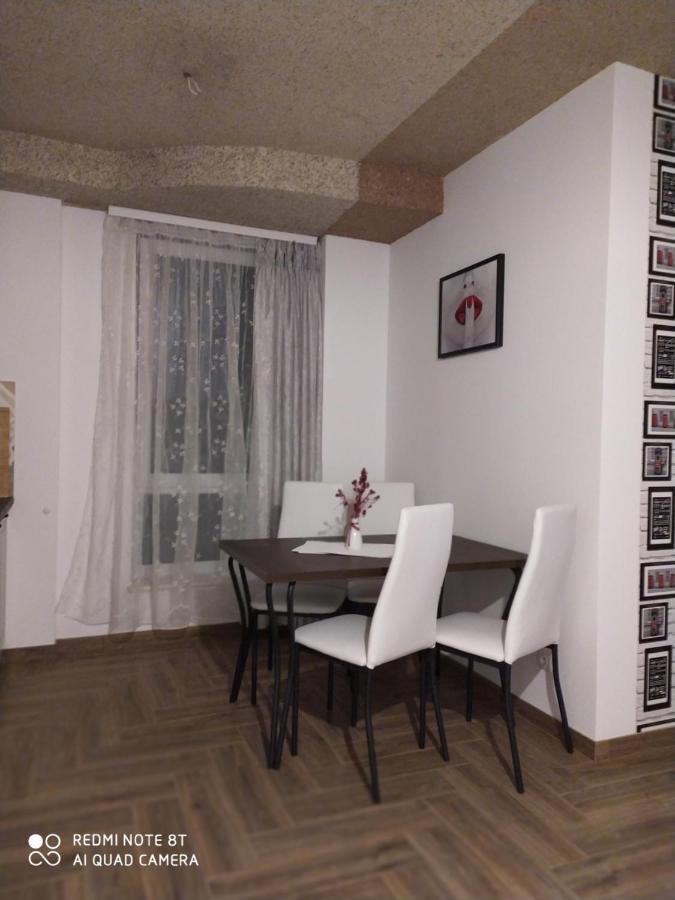 Apartamenty Katarina 우스트르치키 돌네 외부 사진