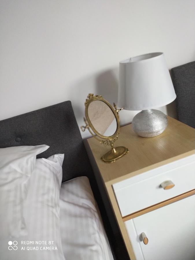 Apartamenty Katarina 우스트르치키 돌네 외부 사진