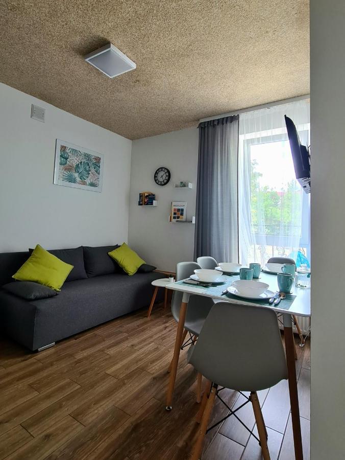 Apartamenty Katarina 우스트르치키 돌네 외부 사진