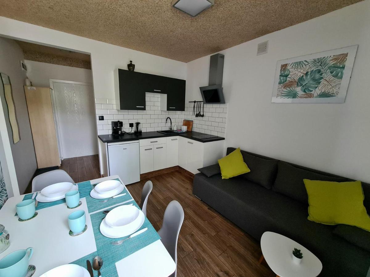 Apartamenty Katarina 우스트르치키 돌네 외부 사진